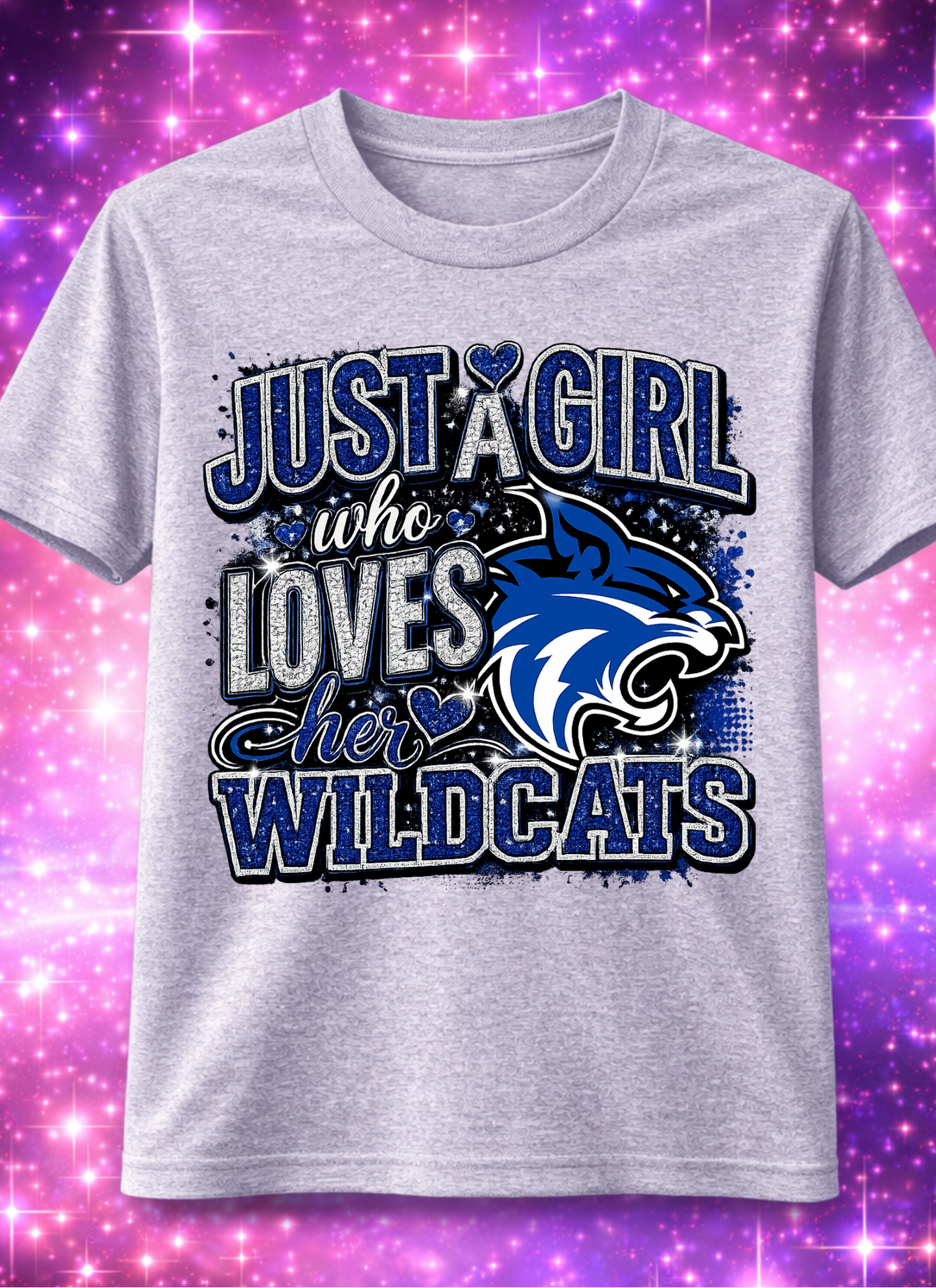 "Just a girl who loves her wildcats" T-Shirt